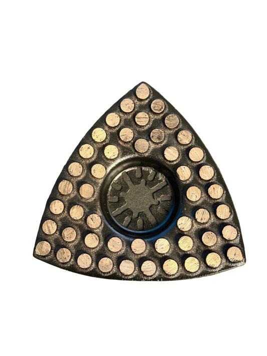 TRIANGLE CORNER TOOL METAL DOT PAD - 30 GRIT